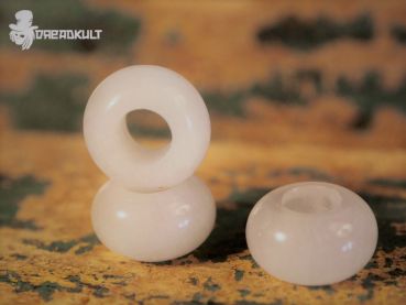 rose quartz dread pearl, dread jewelry made of rose quartz, dread pearl gemstone, dreads embellish with jewelry, dreadlocks pimpenn